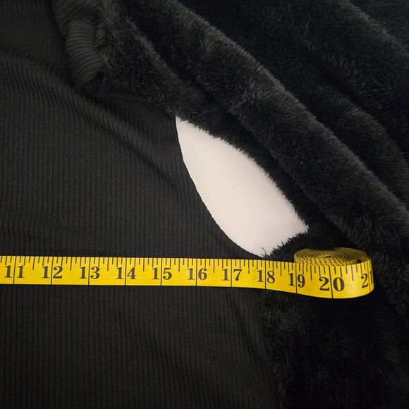 NWT Peace & Pearls Black Vest Medium - Picture 10 of 11